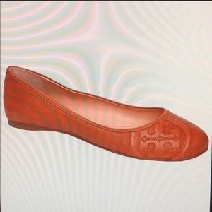 Tory Burch Ruby Tumbled flat